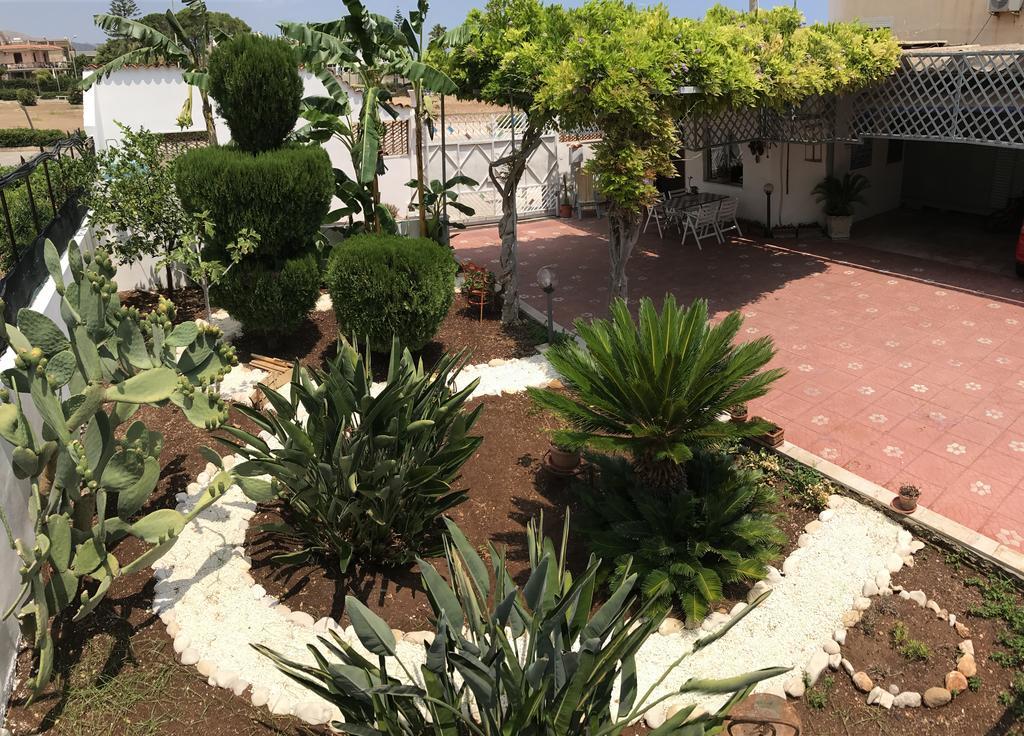 Villa Casa Vacanze Robinson à Avola Extérieur photo